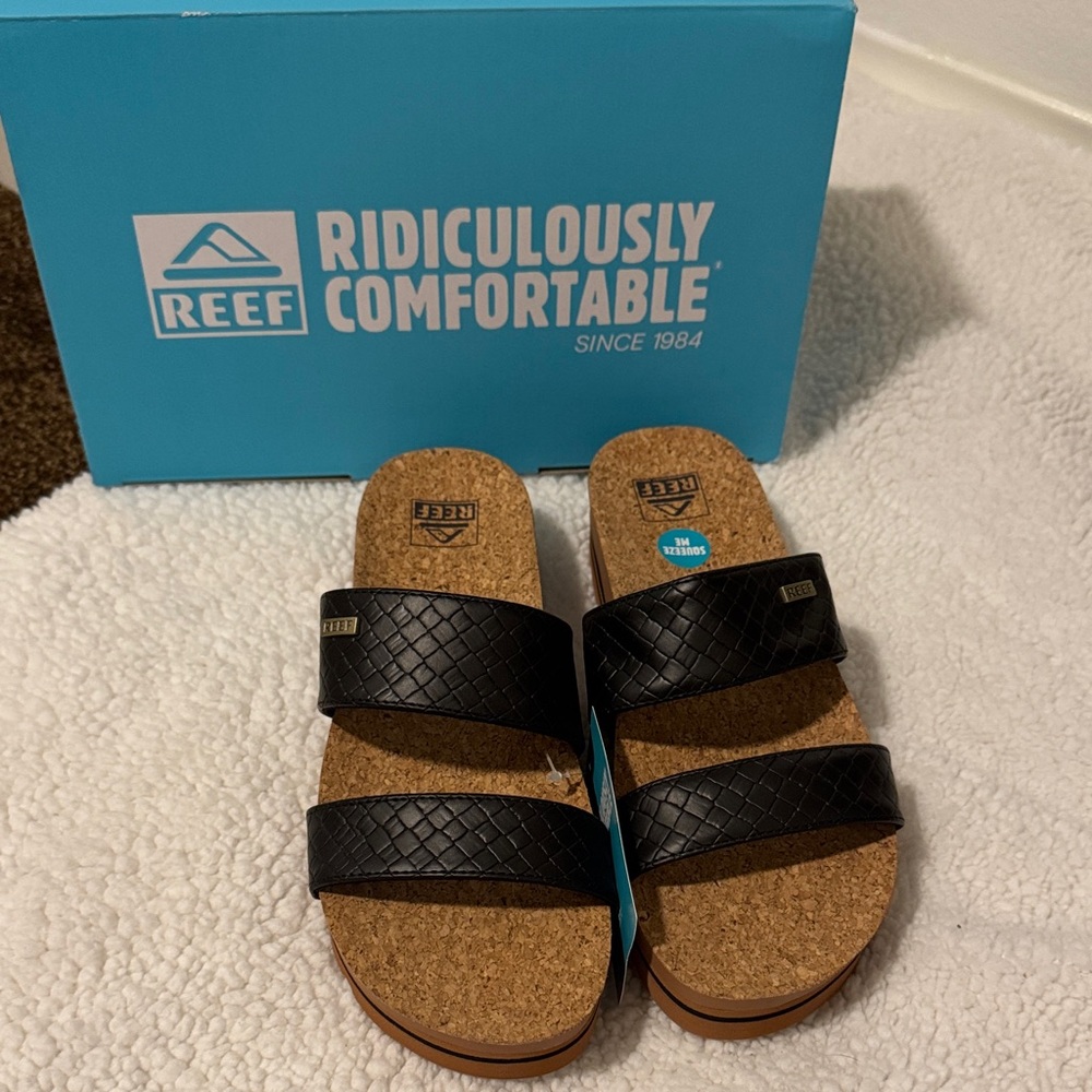 Reef Kids Black and Brown Sandals